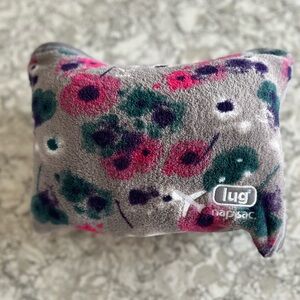 EUC Lug Nap Sac Blanket & Pillow Travel Set in Water Color Pearl